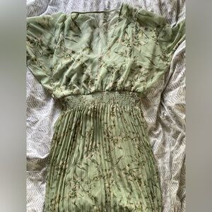 Taylor XL Floral Pleated Dress